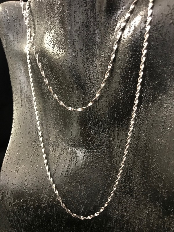 Vente de chaine argent à Salon de provence