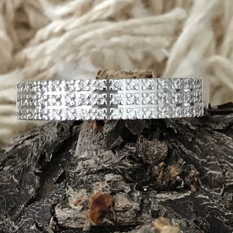 Le diamant au féminin à salon de Provence Joyau d'or