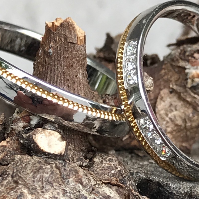 Alliances duo or blanc liserais jaune lapidé et diamants