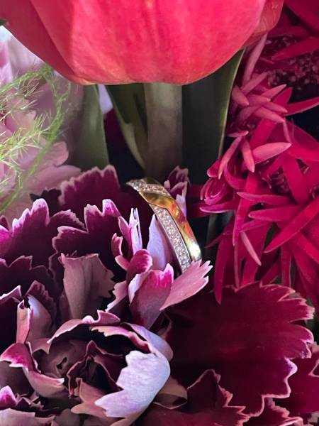 Création d'Alliances sur Mesure en Or 18K diamant à Salon de Provence