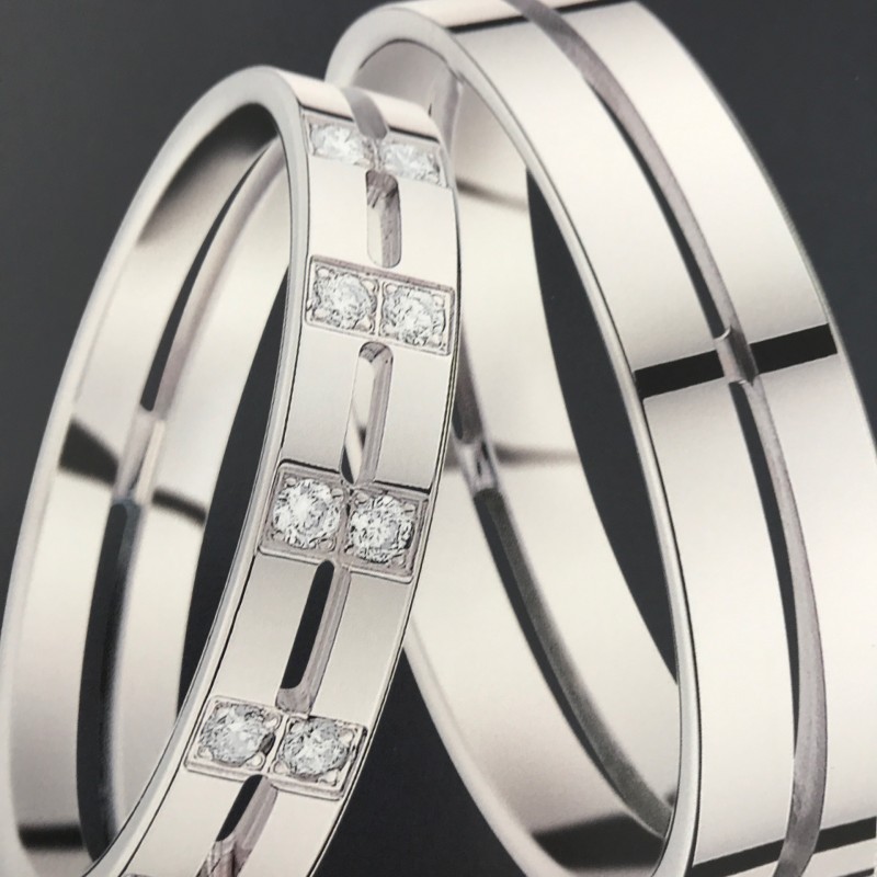 Alliance ajourée or blanc et diamant en duo