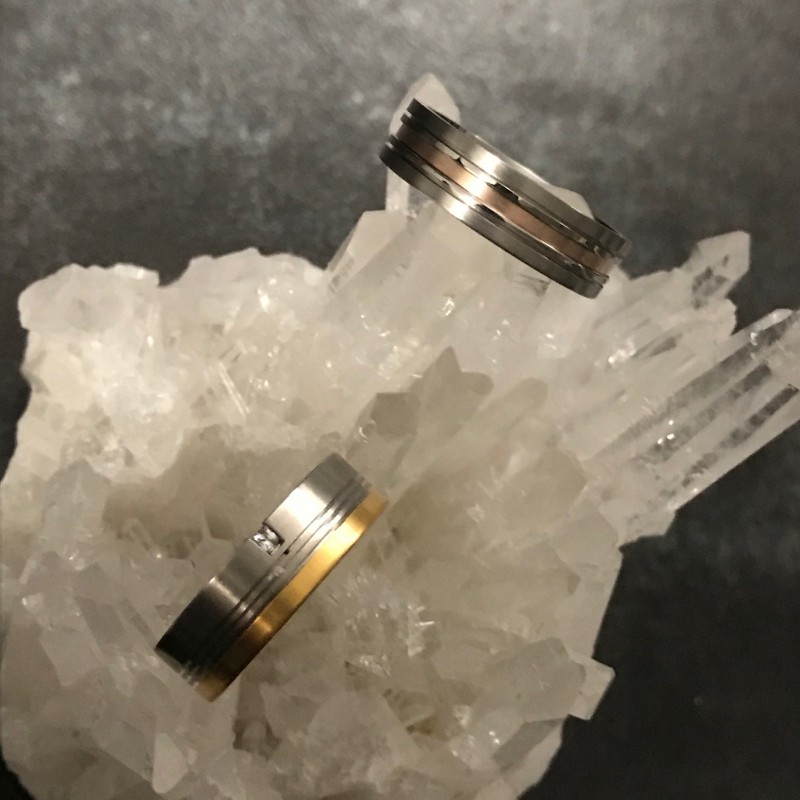 Alliance homme or et acier