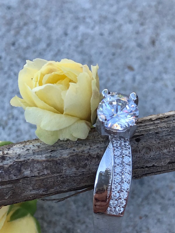 Bague argent et oxyde : 38€