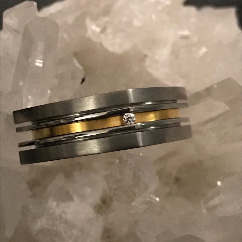 Alliance homme or et acier