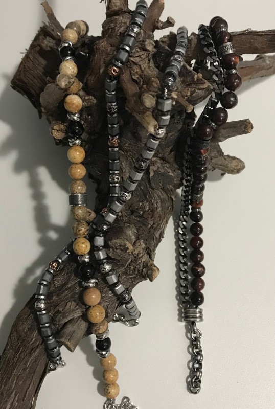 Le bracelet acier ou cuir