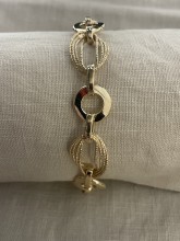 Notre zone d'activité pour ce service Vente d'alliances en or sur-mesure pour homme