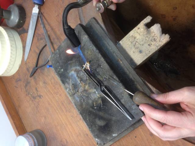 Notre zone d'activité pour ce service Bijouterie pour achat d'alliances en or pour mariage